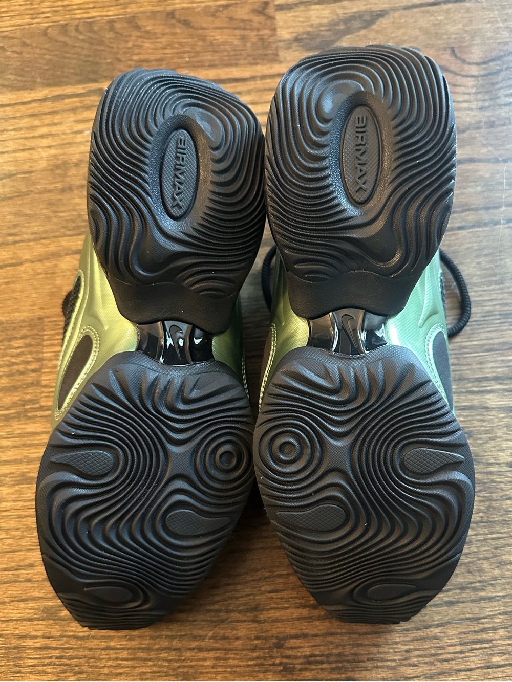 Nike women’s air max muse Sneakers - Picture 3 of 6